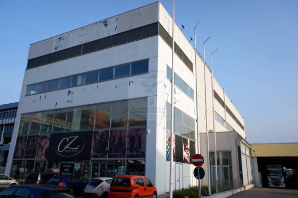Negozio in Viale Leonardo da Vinci 261, Trezzano Sul Naviglio, {3} - Foto 1