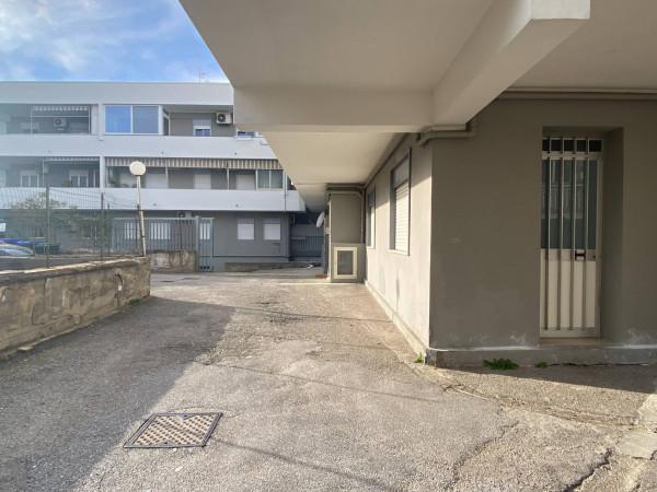 Magazzino in Via Nazionale in Santa Margherita 182b, Messina, {3} - Foto 1