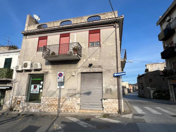 Negozio in Via Nazionale 437, Villafranca Tirrena, {3} - Foto 1