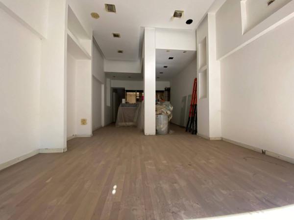 Negozio in , Pomigliano D'Arco, {3} - Foto 2