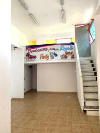 Negozio in , Pomigliano D'Arco, {3} - Foto 1
