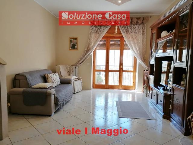 3-room flat in Viale Primo Maggio 96, Canosa di Puglia - Photo 1