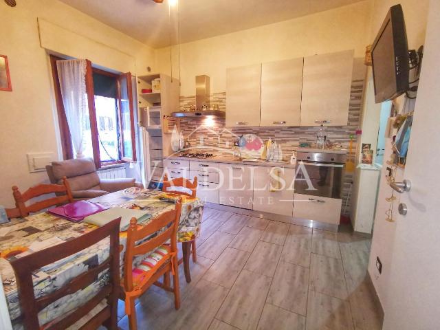 4-room flat, Poggibonsi - Photo 1