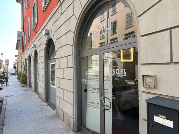 Ufficio in Via Gianbattista Moroni 174, Bergamo, {3} - Foto 2