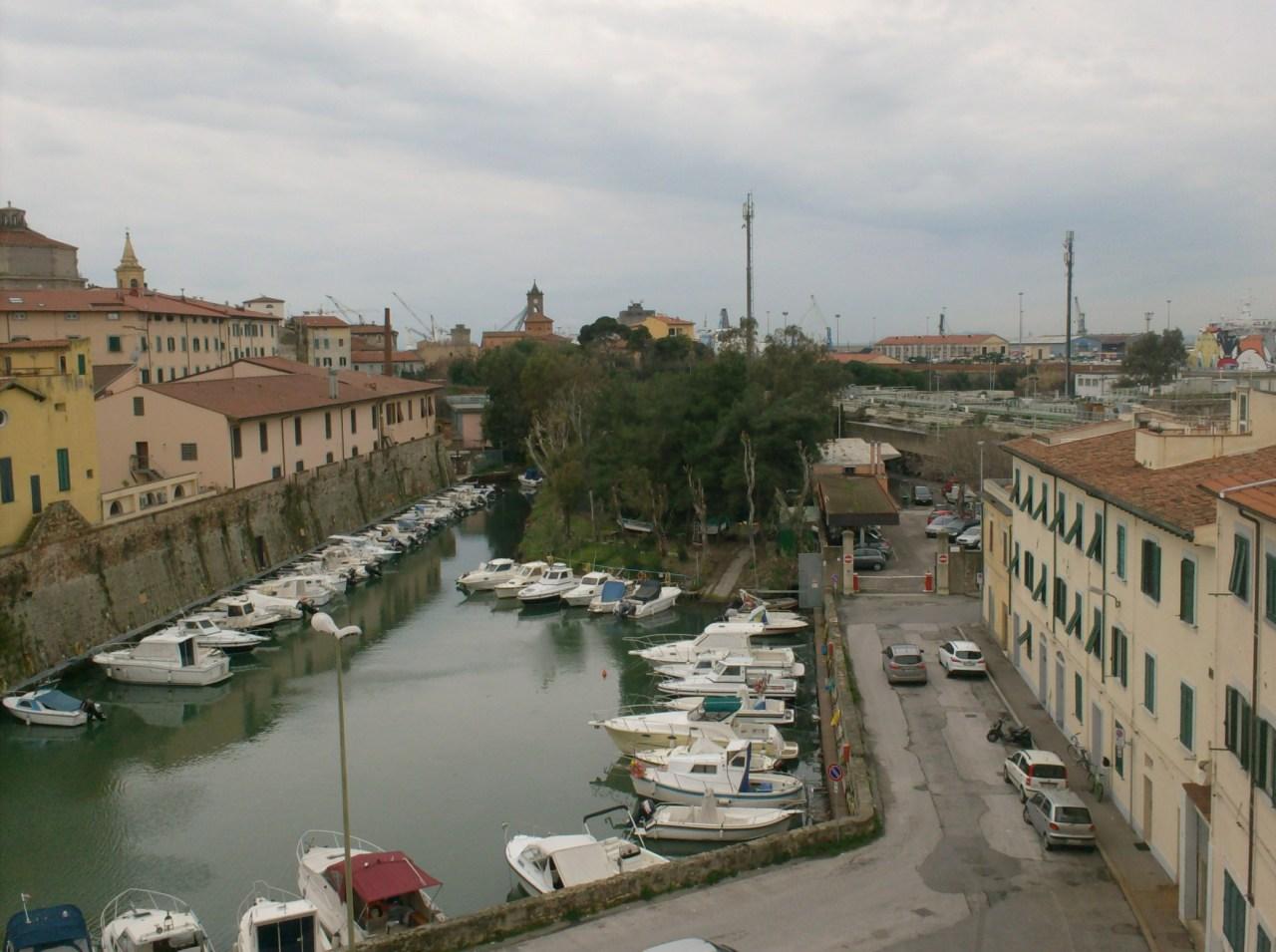 Parcheggio chiuso in , Livorno - Foto 1