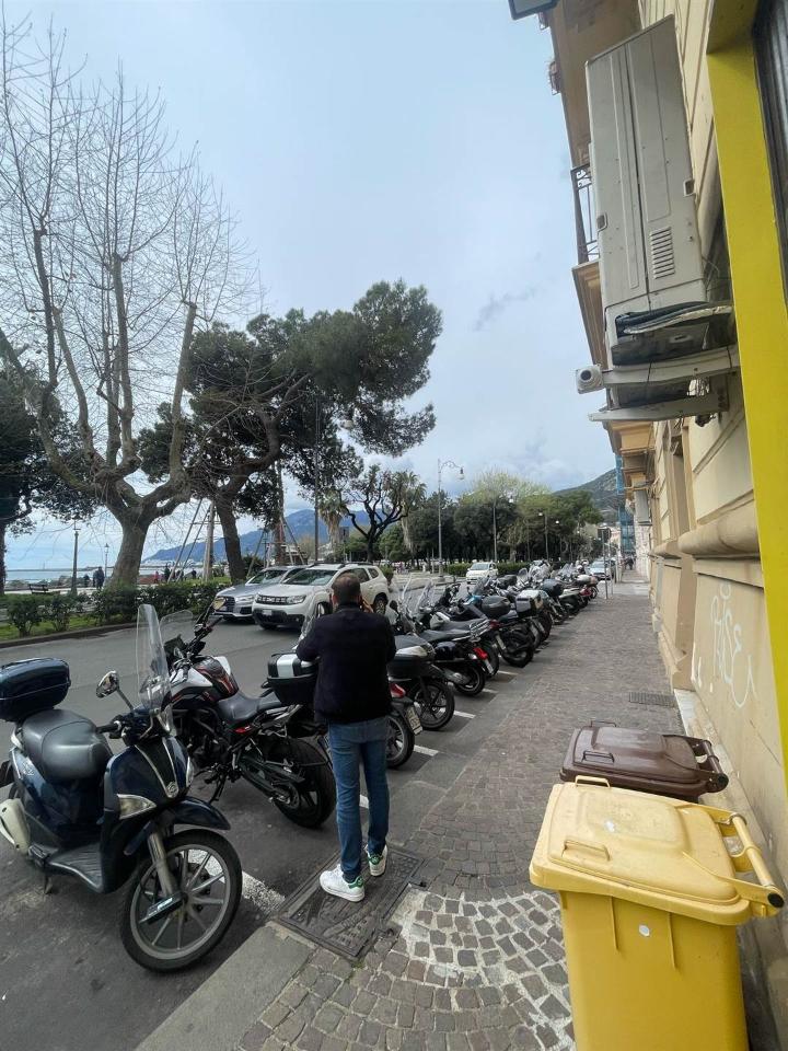 Negozio in , Salerno, {3} - Foto 2