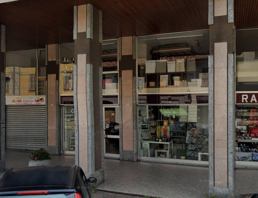 Negozio in Via San Rocco 22/24, Muggiò, {3} - Foto 2