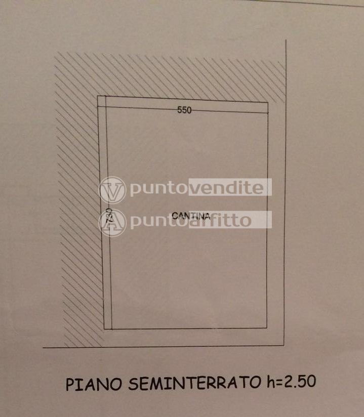 Negozio in Illungo 55100, Lucca, {3} - Foto 2
