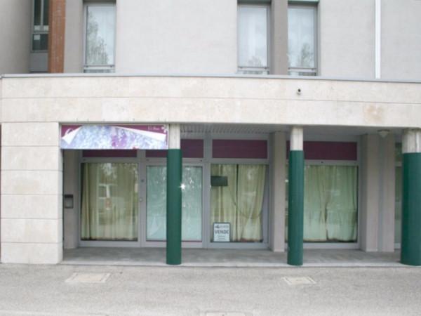 Negozio in Via Romolo Murri 23, Ravenna, {3} - Foto 1