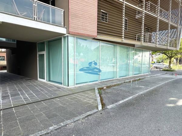 Negozio in Viale Lungomare 37, Ravenna, {3} - Foto 1