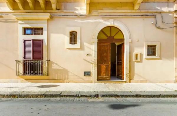 insertion image