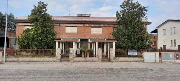 Negozio in Corazza 3 /, Calderara Di Reno, {3} - Foto 1