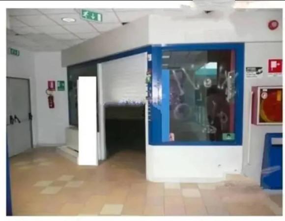 Negozio in Via Olimpica, Alba Adriatica, {3} - Foto 2