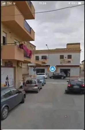Negozio in Via Madonna del Riposo, Alcamo, {3} - Foto 1