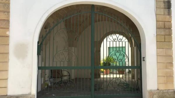 Ufficio in Via Vittorio Emanuele II, Castri Di Lecce, {3} - Foto 1