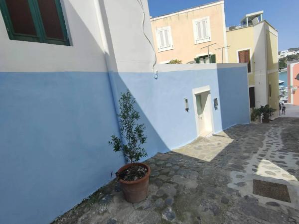 Negozio in Via Salita Scarpellini, Ponza, {3} - Foto 2