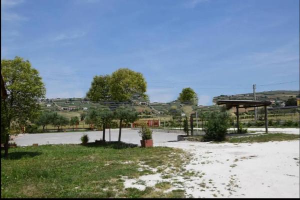 Negozio in Contrada Le Murate, Benevento, {3} - Foto 1