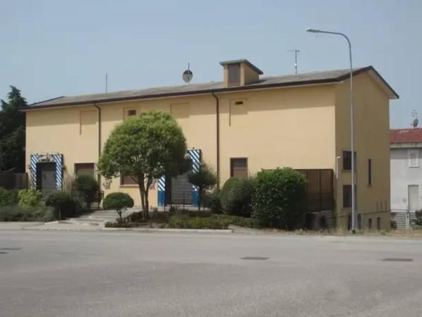 Negozio in Via Risorgimento, Castelnuovo Di Conza, {3} - Foto 1
