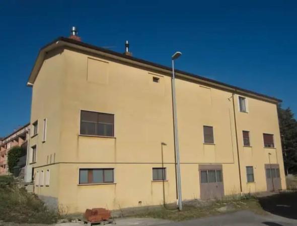 Negozio in Via Risorgimento, Castelnuovo Di Conza, {3} - Foto 2