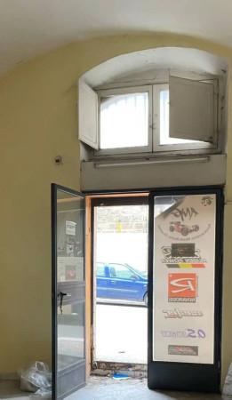 Negozio in Via Alcide De Gasperi, Gravina In Puglia, {3} - Foto 2