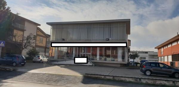 Negozio in Viale Pausula, Corridonia, {3} - Foto 1