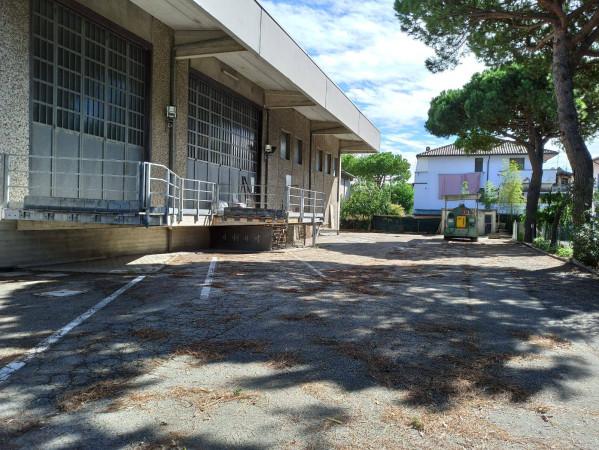 Capannone in Via Viverone, Cervia, {3} - Foto 1
