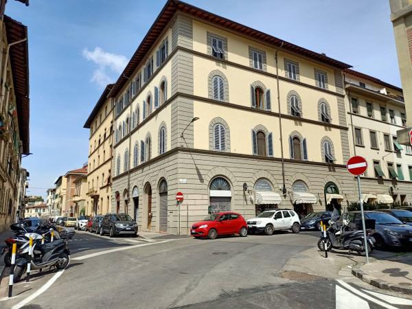 Ristorante in Via Anton Francesco Doni 30, Firenze, {3} - Foto 1