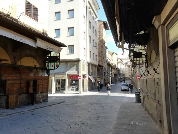 Abbigliamento in Via Por Santa Maria 57, Firenze, {3} - Foto 1