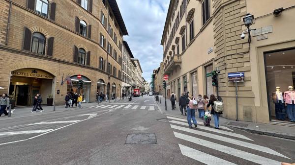 Articoli casa in Via dei Cerretani 10, Firenze, {3} - Foto 2