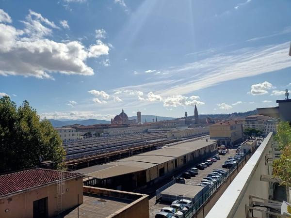 Negozio in Largo Fratelli Alinari 1, Firenze, {3} - Foto 2