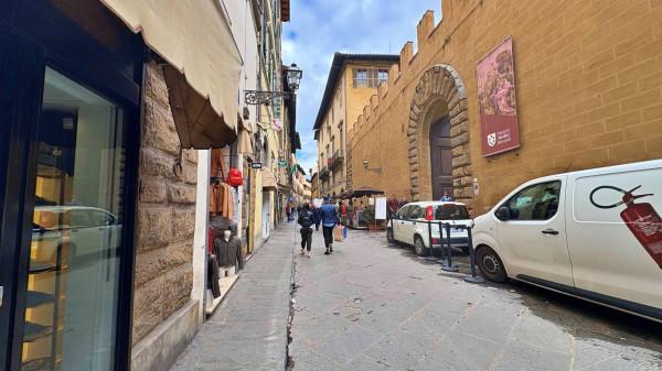 Alimentari in Piazza del Mercato Centrale, Firenze, {3} - Foto 1