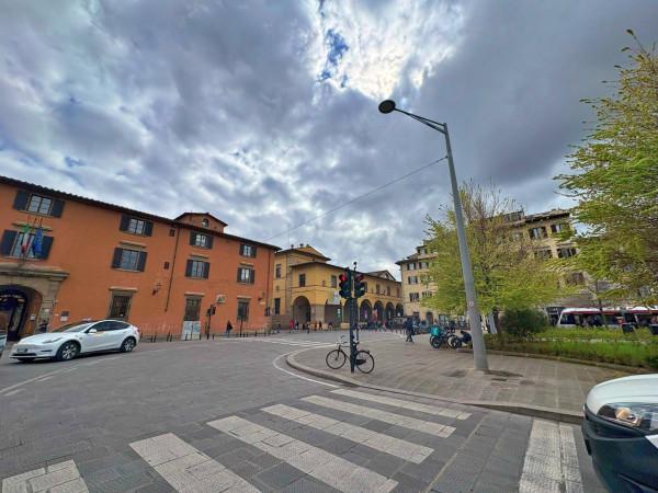 Negozio in Piazza dell'Indipendenza 1, Firenze, {3} - Foto 2