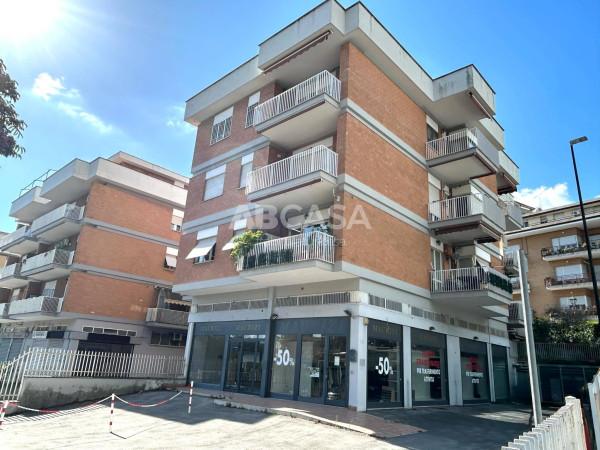 Abbigliamento in Viale dei Volsci, Velletri, {3} - Foto 1