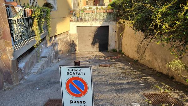 Magazzino in Via Giuseppe Vitiello 19, Scafati, {3} - Foto 2