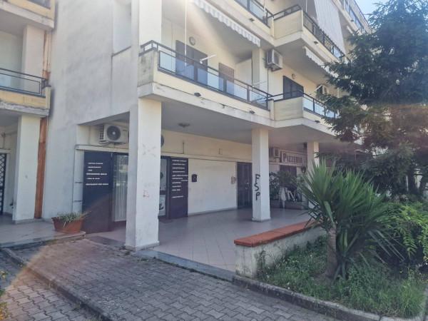 Negozio in Via Abate Cuomo 84, Scafati, {3} - Foto 2