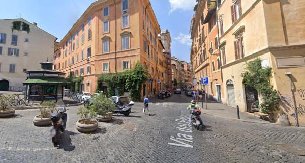Negozio in Via dei Banchi Vecchi, Roma, {3} - Foto 2