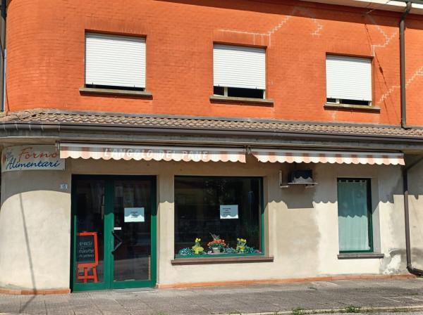 Negozio in Via Vincenzo Antonellini 15, Alfonsine, {3} - Foto 2