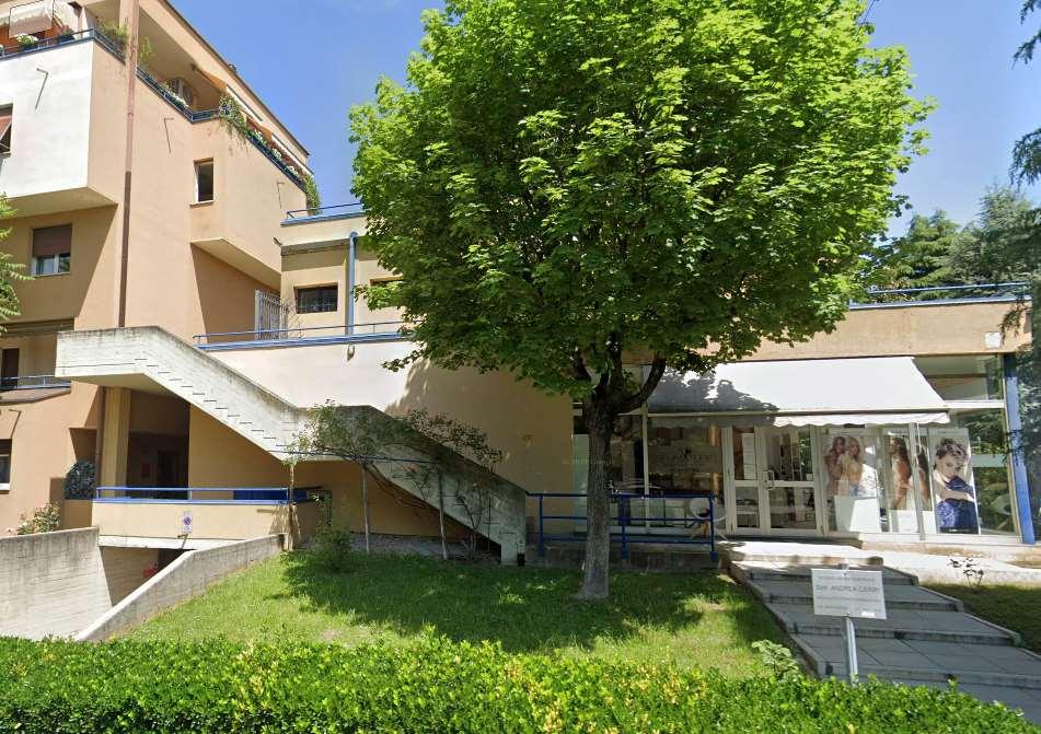 Palazzina commerciale in , Reggio Emilia, {3} - Foto 1