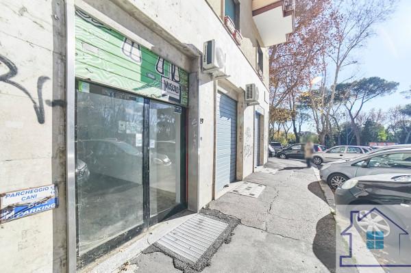 Negozio in Via Vallarsa, Roma, {3} - Foto 1