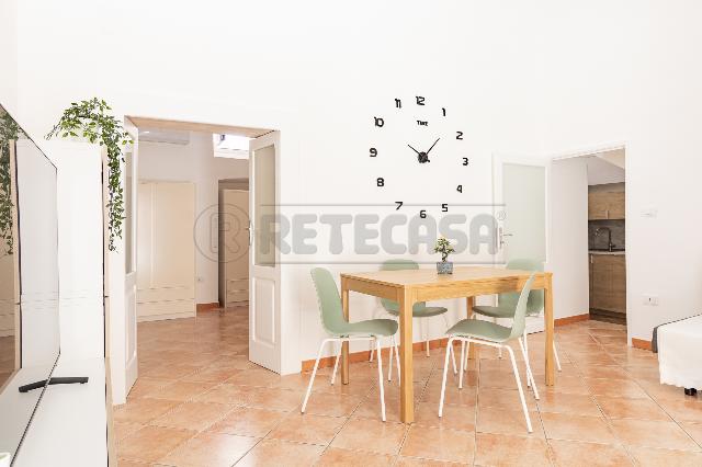 2-room flat in Vico Spezzata Fragatella 5, Bisceglie - Photo 1