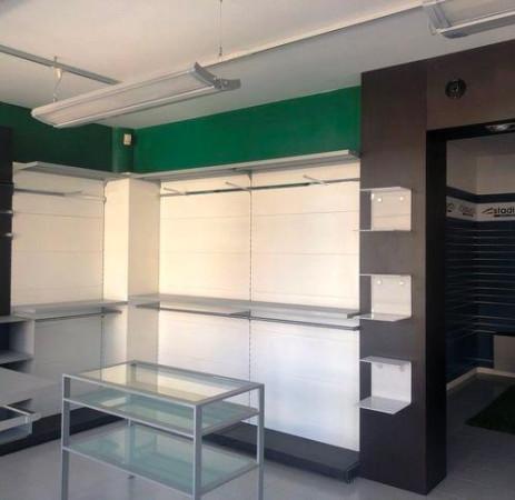 Negozio in , Vittorio Veneto, {3} - Foto 2