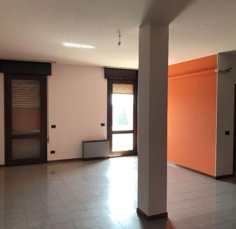 Ufficio in , Susegana, {3} - Foto 1