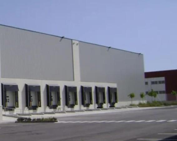 Capannone in Via Padania, San Vendemiano, {3} - Foto 1