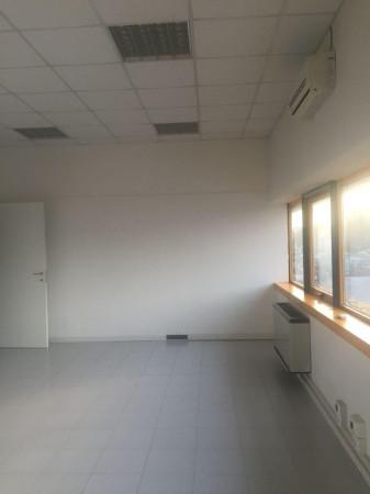 Ufficio in Via della Resistenza 15, San Vendemiano, {3} - Foto 2