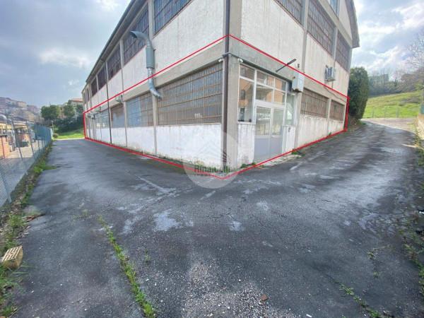 Capannone in Via Filippo Turati 46, Montegranaro, {3} - Foto 1