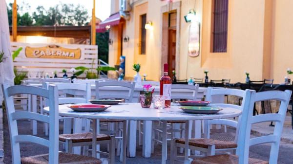 Ristorante in Piazza Ostillo 1, Villa Castelli, {3} - Foto 2