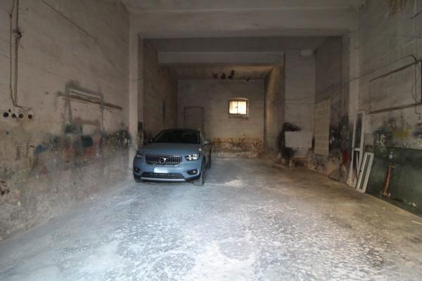 Negozio in Piazza Maggi 34, Villa Castelli, {3} - Foto 2