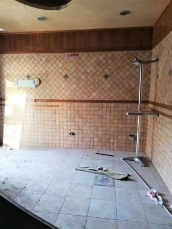 Negozio in Traversa Tavani, Somma Vesuviana, {3} - Foto 2