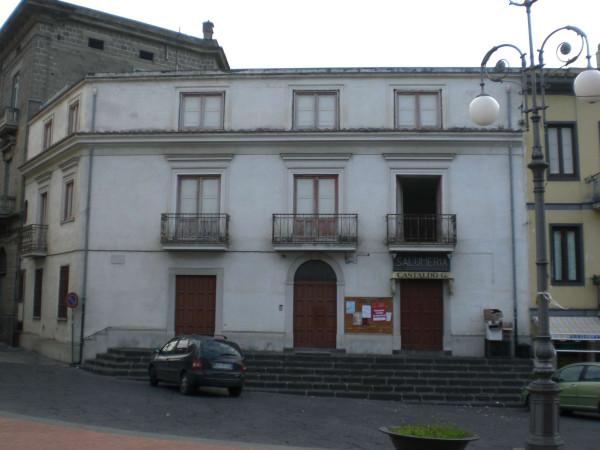 Albergo in Piazza Municipio Snc, Lauro, {3} - Foto 1