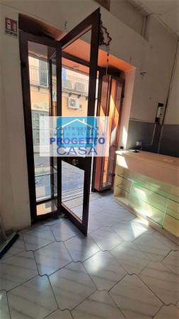 Negozio in Via Aldo Moro Snc, Somma Vesuviana, {3} - Foto 2